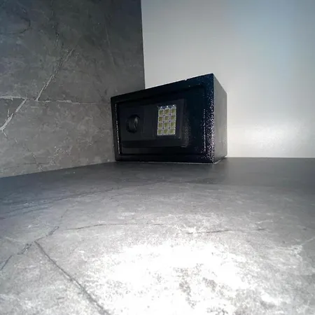 Ester Houses2 * Napoli