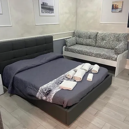 Ester Houses2 * Napoli